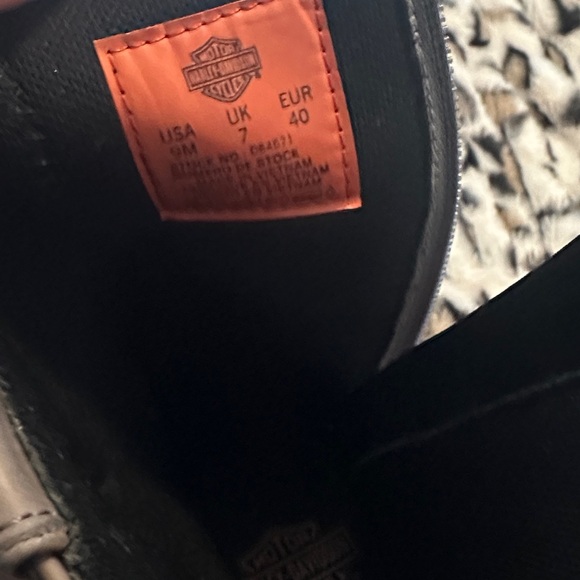 Harley Davidson Studded Brown Ankle Boots size 9M - Picture 2 of 8